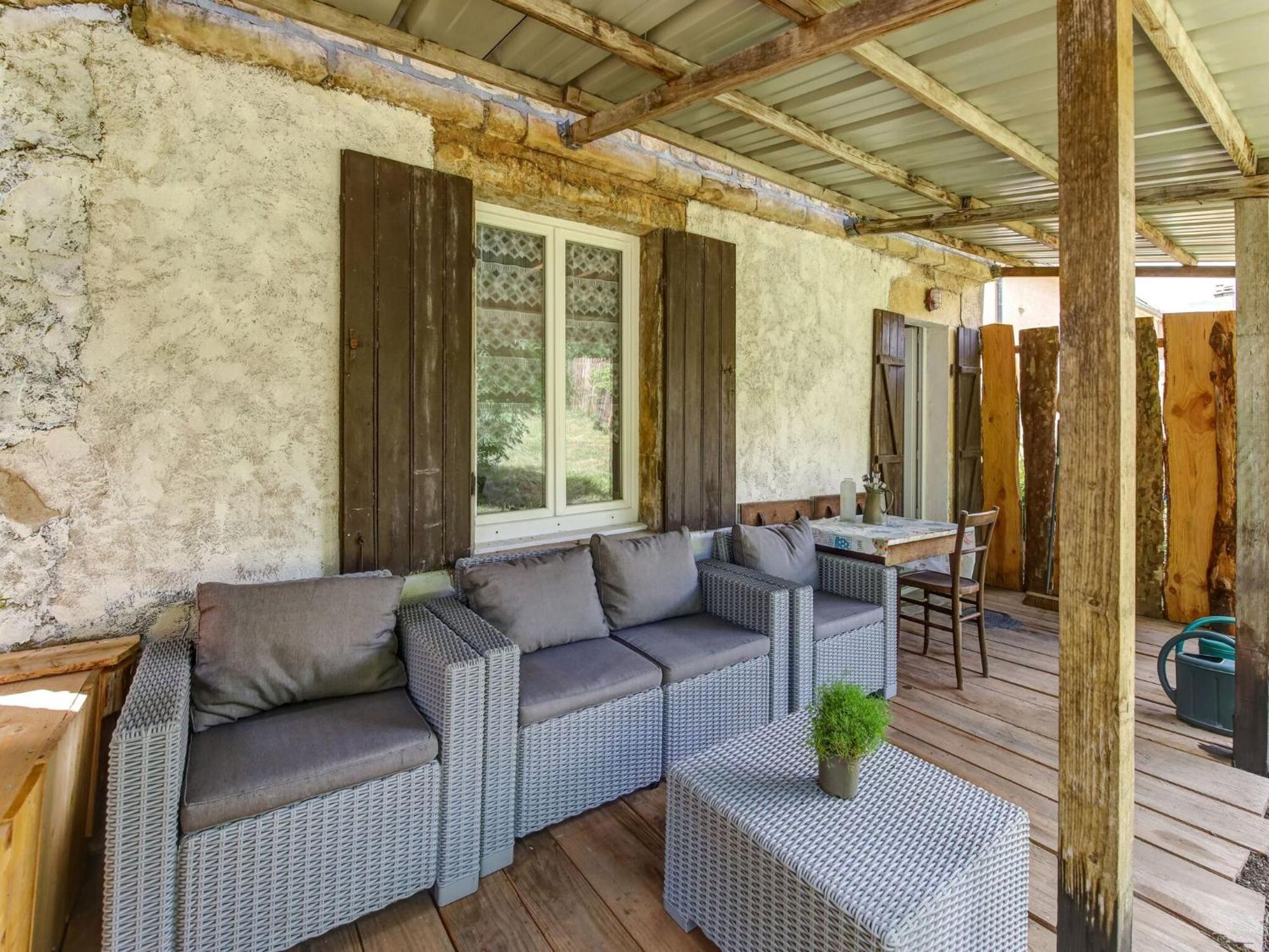 Traditional Holiday Home In Brinon Sur Beuvron المظهر الخارجي الصورة